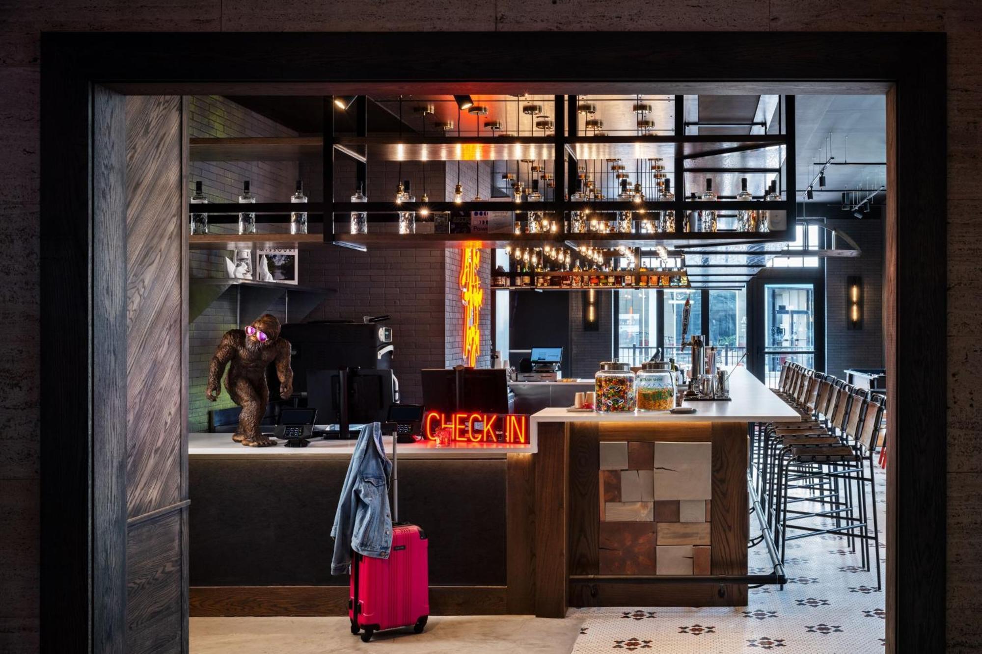 ホテル Moxy Springfield Downtown エクステリア 写真